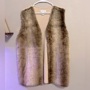 Liz Claiborne Faux Fur Vest